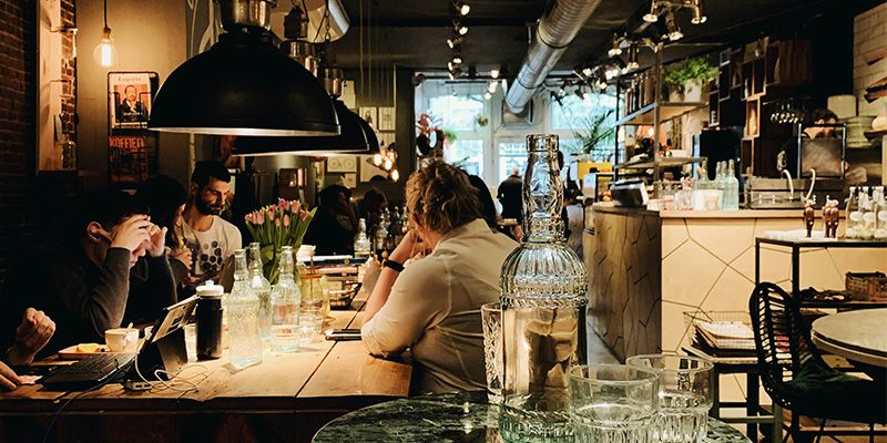 Restaurant mit Menschen