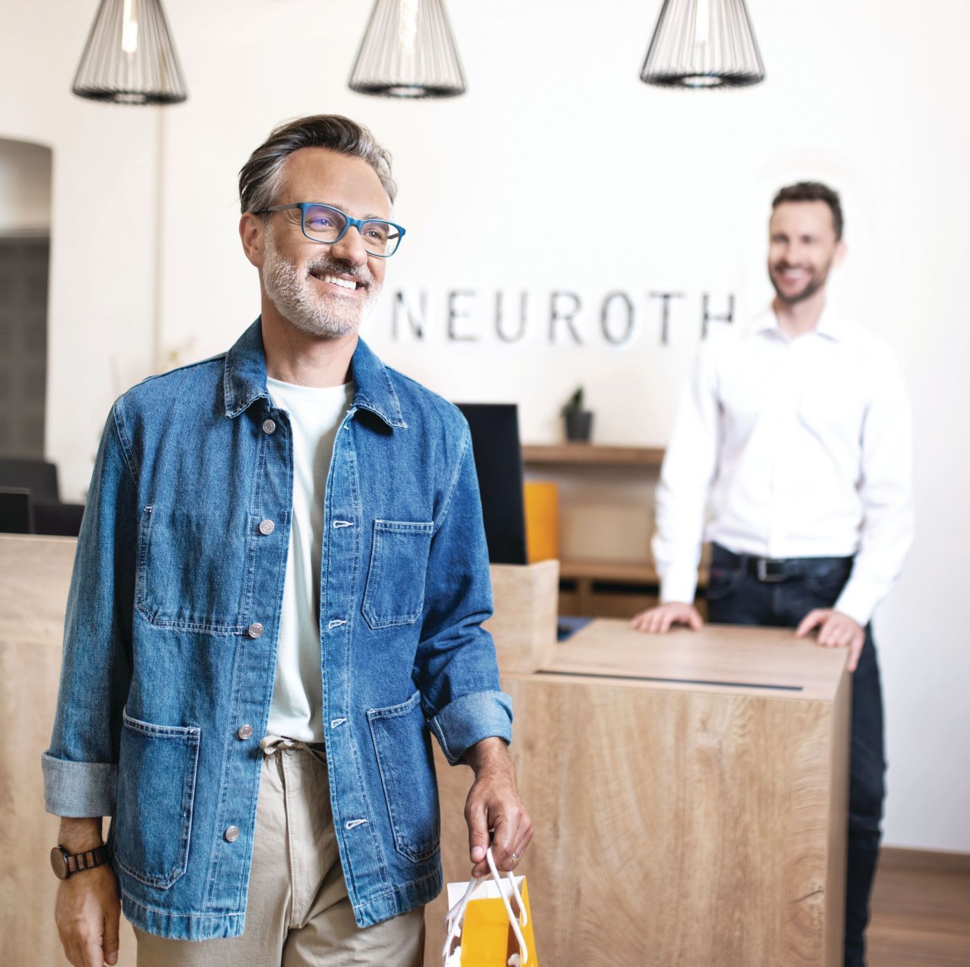 Un heureux client du centre auditif Neuroth