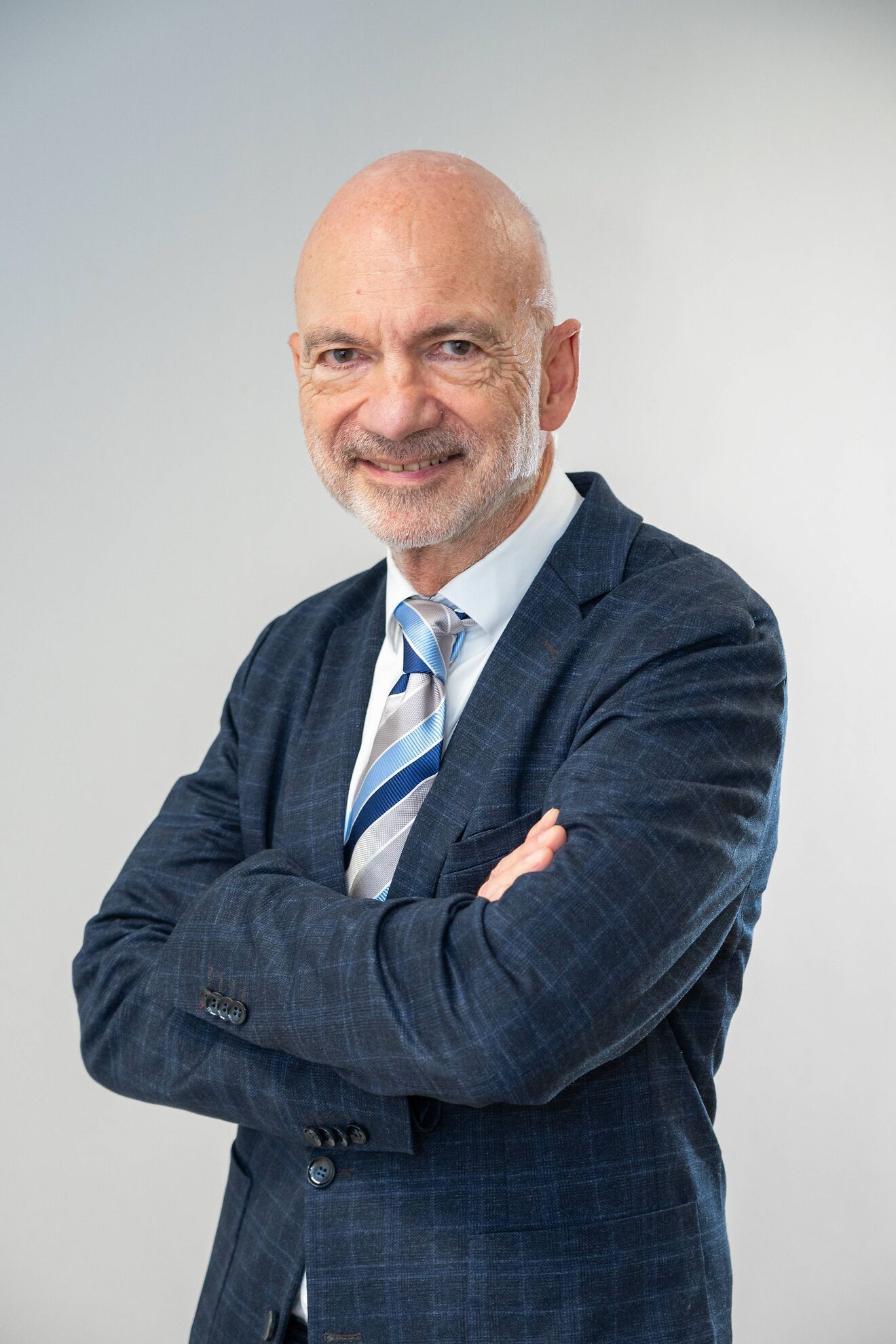 Dr. Schobel Portrait