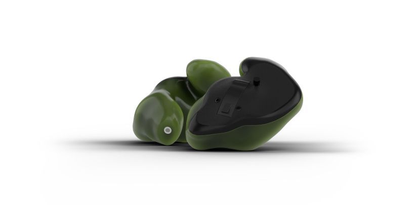Earwear Hunt zaštita sluha maslinasto zelene boje na bijeloj pozadini