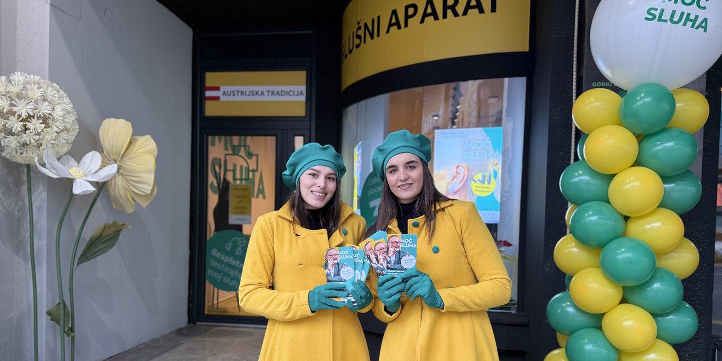 Otvaranje Požarevca - promoterke sa flajerima